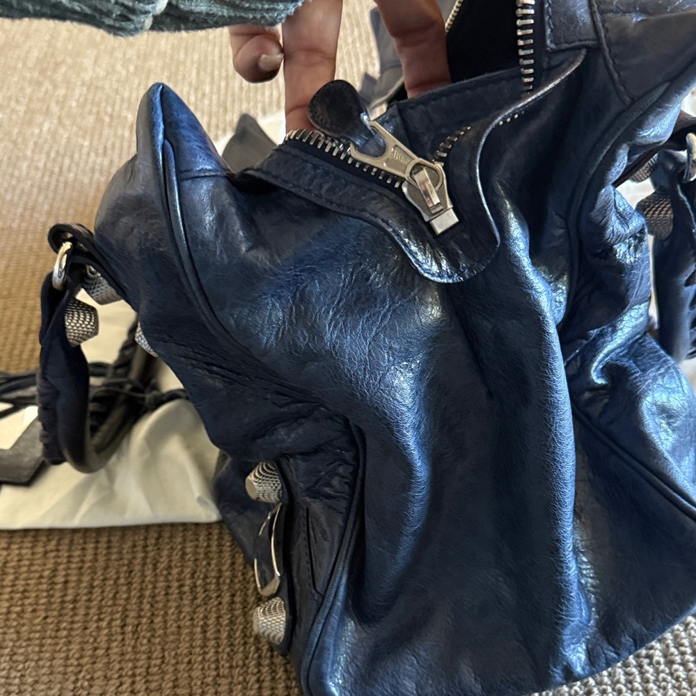 Balenciaga large City bag Dark Blue Leather - Picture 5 of 6